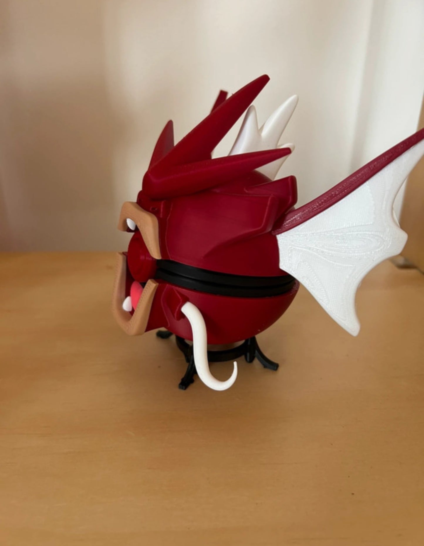 Shiny Gyrados Bal